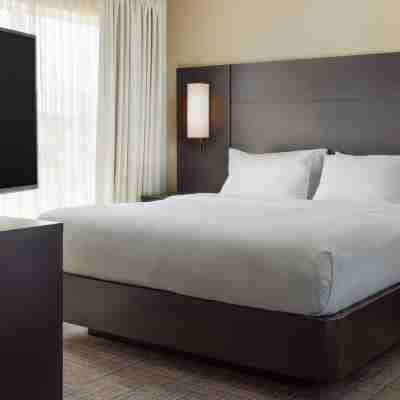 Residence Inn Corona Riverside Rooms