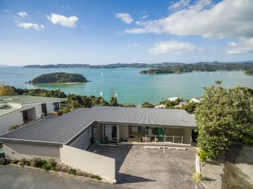 Tarlton's Lodge Hotels in Opua