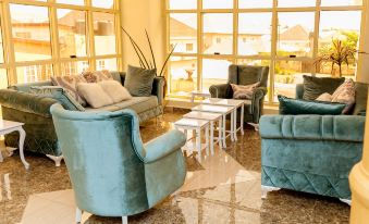 Sefcon Suites and Apartment