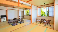 Ayaha湖畔飯店