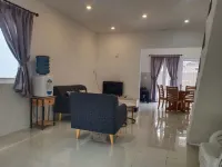 Villa Green Hill Akasia Sibolangit Hotels in Martelu