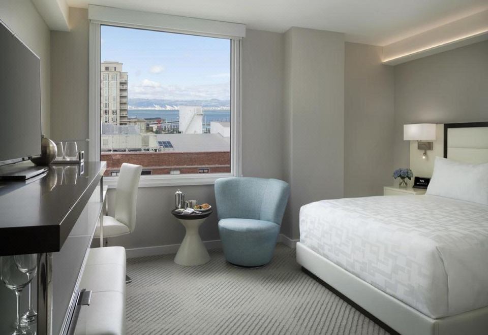 3. 호텔 비아 샌프..