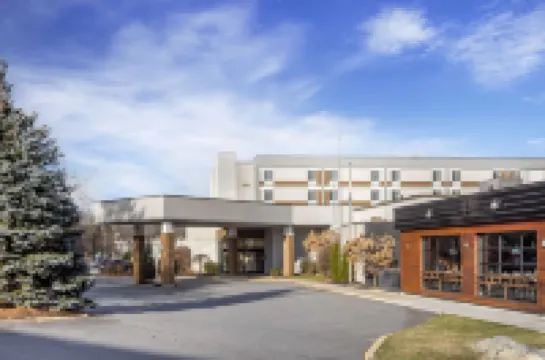Best Western Plus New Englander Hotels in 
