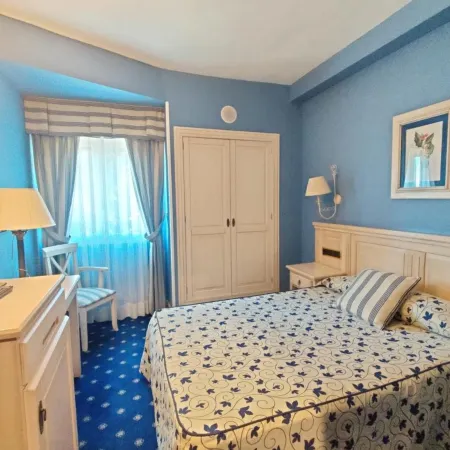 Hotel Leonor Mirón