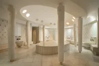 La Blanche Resort & Spa - Hot Tub