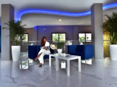 Adonis Cupecoy Hotéis em Lowlands