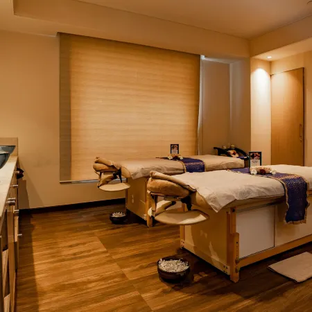 DoubleTree by Hilton Agra