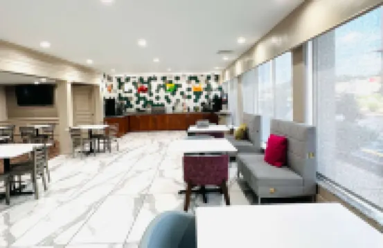 Quality Inn & Suites McDonough South I-75