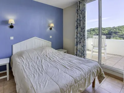 Les Rivages de Coudoulière Hôtels à proximité de : Mas des Romarins