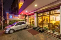 Hotel Excellency Hotels in Ernakulam