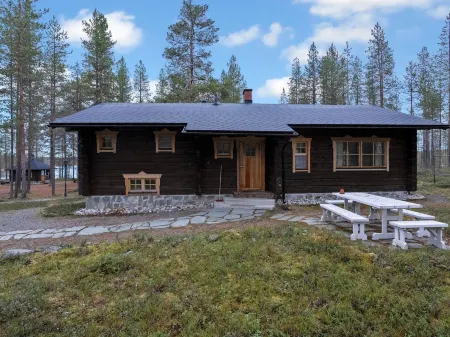 Siula Отели рядом с достопримечательностью «Palosaari Reindeer and Fshing Farm»