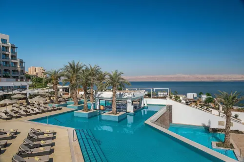 Hilton Dead Sea Resort & Spa - bar