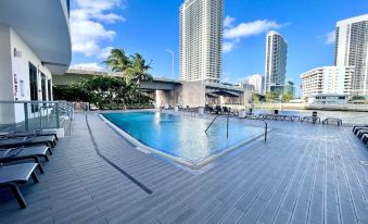 Beachwalk Resort Hotel