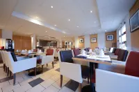 Cerise Chatou Hotels in Carrières-sur-Seine