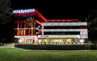 Al'fa Otel' I Restoran