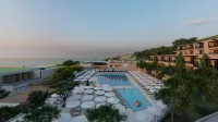 Elios Hill - Infinity Pools