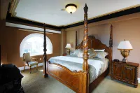 Grant Hall Hotel Hotels in Мус-Джо