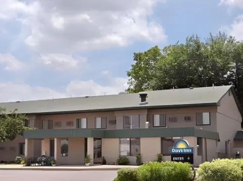 威諾納温德姆戴斯酒店