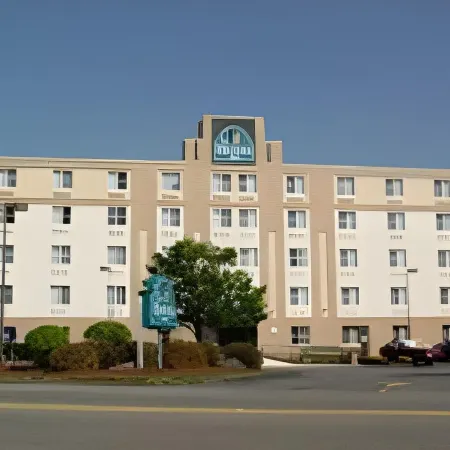 Comfort Inn Boston Milford
