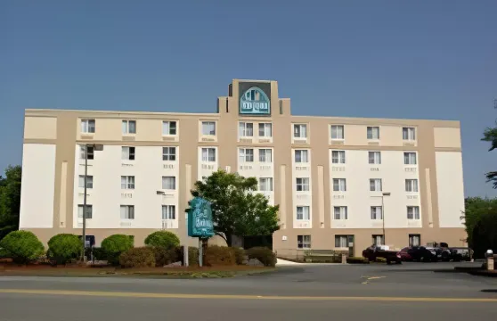 波士頓米爾福德舒適酒店