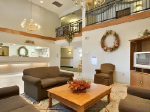 Quality Inn Hotels in Cape Girardeau County