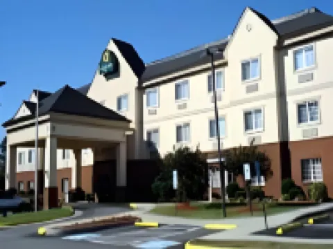 La Quinta Inn by Wyndham Richmond South Hotels in Bermuda