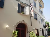 epOche Hotel Zanella 1889