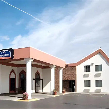 Howard Johnson by Wyndham Billings