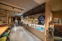 Hotel Bed4U Pamplona - พร้อมอาหารเช้า