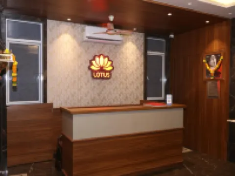 Lotus Deluxe Rooms Hotels in Waliv