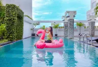 Malyabhara Hotel Yogyakarta Malioboro - Pools