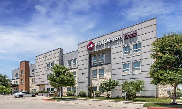 Best Western Plus Pflugerville Inn Suites