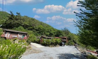 Yeongwol Gypsy Pension