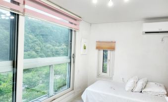Gongju Gowoon Poongyeong Pension