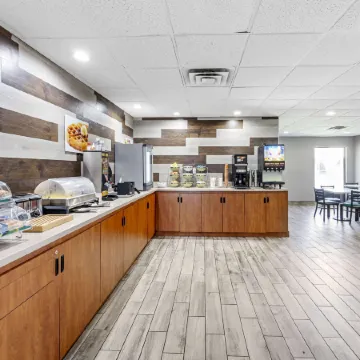 Quality Inn Clarksville - Exit 11