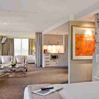 The Olsen Melbourne - Art Series Rooms