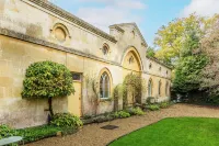 Artisan Hall Stunning Grandeur Cotswolds