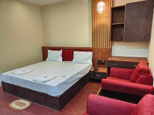 Hotel Geetha International