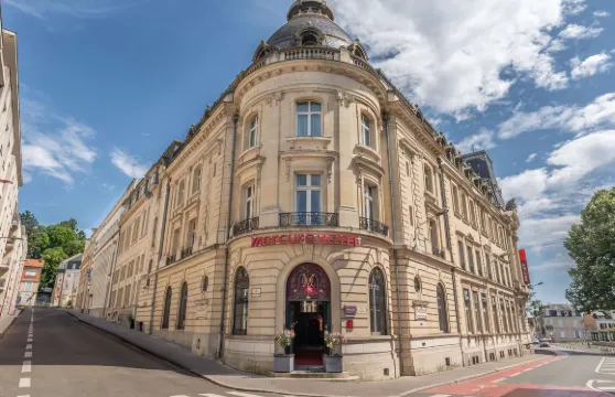 勒芒中心美居酒店