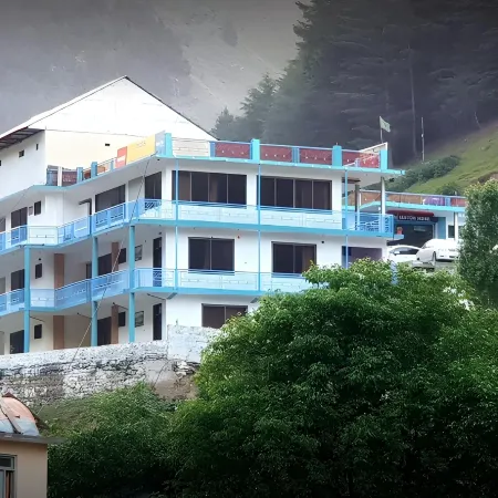 Clifton Hotel