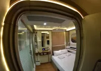 Tabhotel Capsule Bandung Hôtels à : Bojongloa Kaler