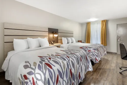 Red Roof Inn Dunn Hotels in Dunn