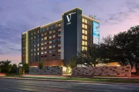 Lively Hotel on Oak Oklahoma City, Tapestry by Hilton Hotels in der Nähe von Martin Park Nature Center