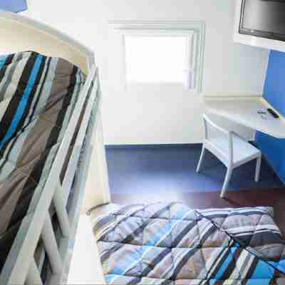 Unisotel Sens Nord EX F1 Rooms