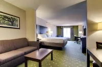 Holiday Inn Express & Suites Live Oak