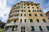 Sea View Flat in Rapallo by Wonderful Italy - appartements de vacances