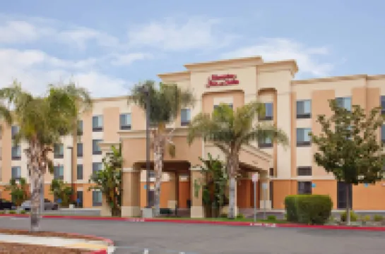Hampton Inn & Suites Clovis-Airport North Hotels in Clovis