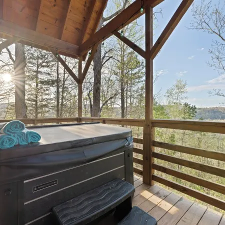 Mnt. View Cabin Near River w/ Hot Tub + Fire Pit