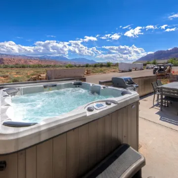 Luxury twin home.  Beautiful views. Private hot tub. Covered outside patio.