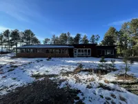 Rustic Family Mountain Top Cabin! 360 degree “million dollar” Black Hills views! - Wifi